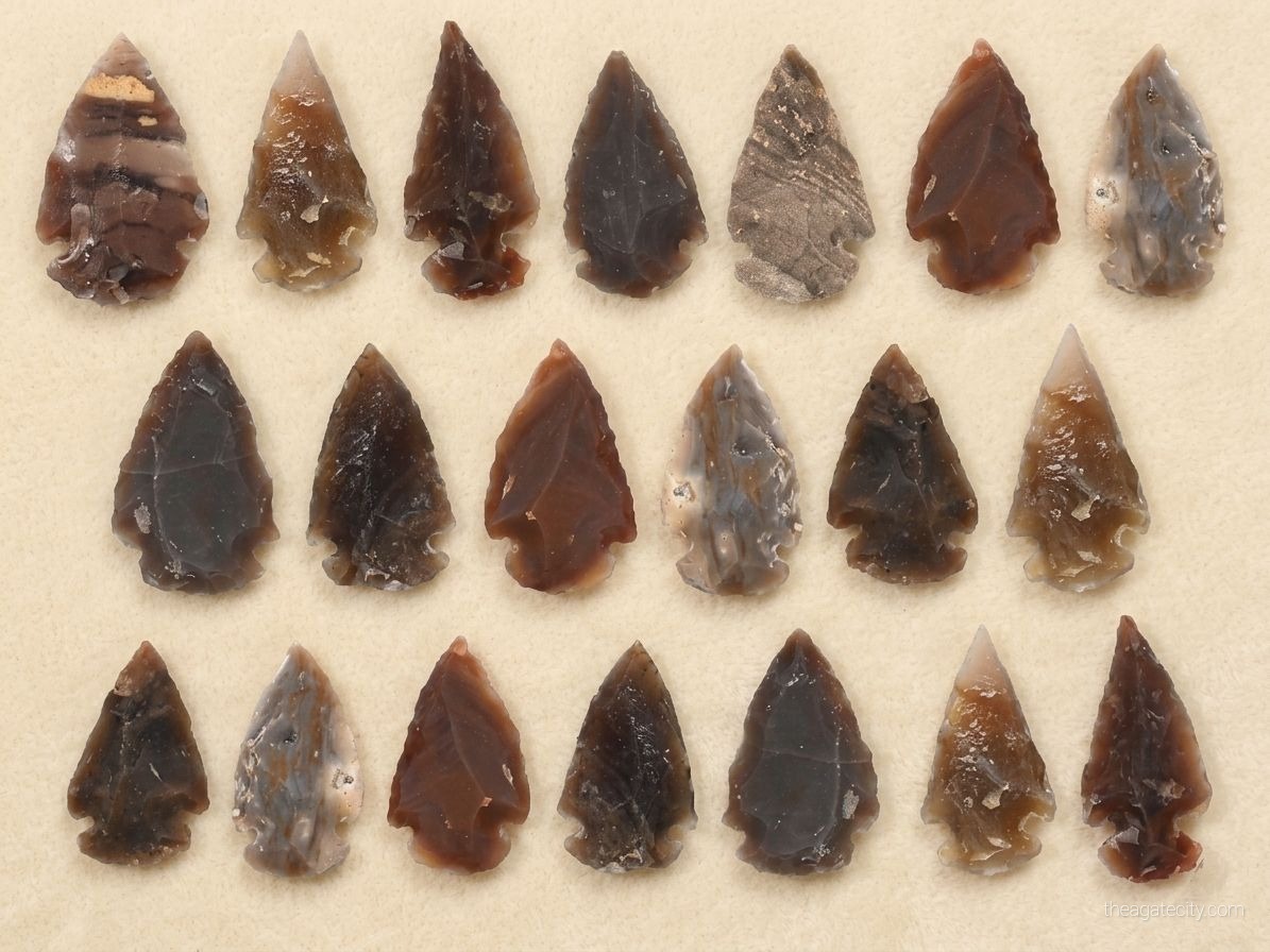 Arrowhead Hand Craft Agate Stone 1-1.5 inch  - 2